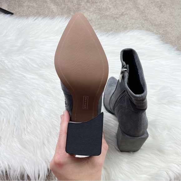 New Steven New York by Steve Madden Taite Pointed Toe Booties in Gray Faux Suede - Picture 4 of 9